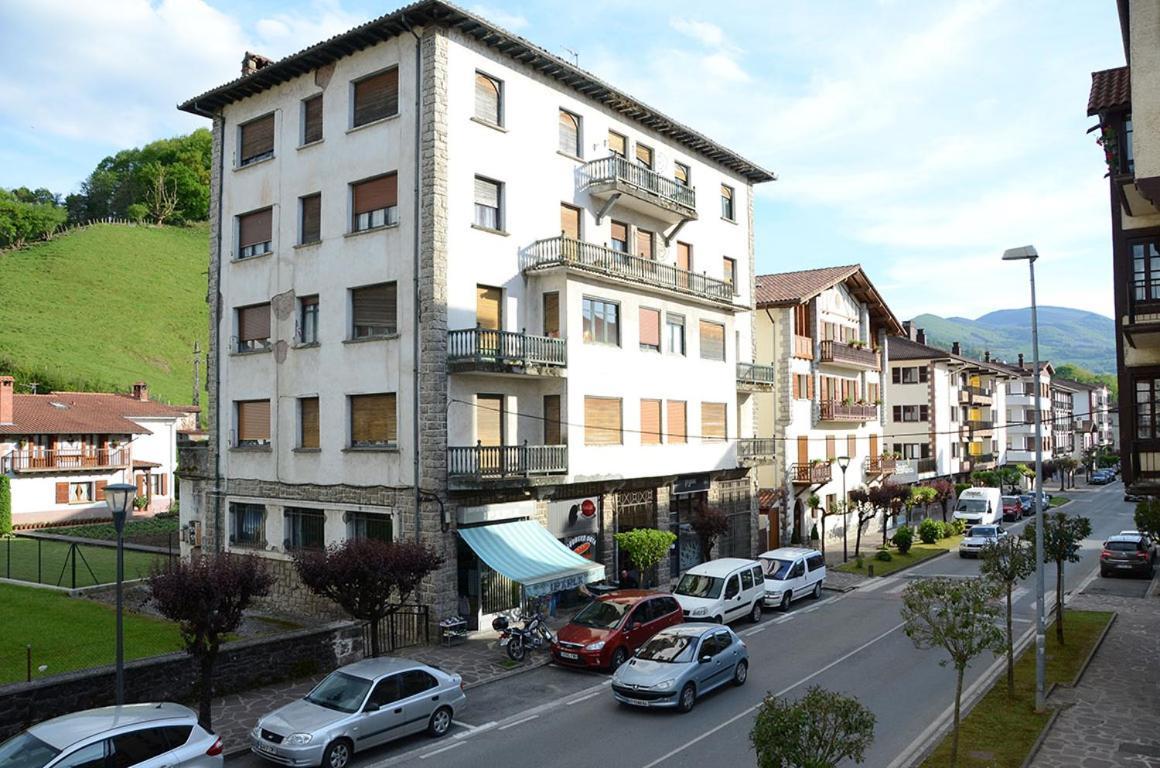 Apartamentos Elizondo Bagian luar foto